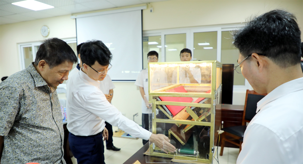 Thực hiện chiến lược quốc gia về thu hút, trọng dụng nhân tài. Ảnh minh họa.